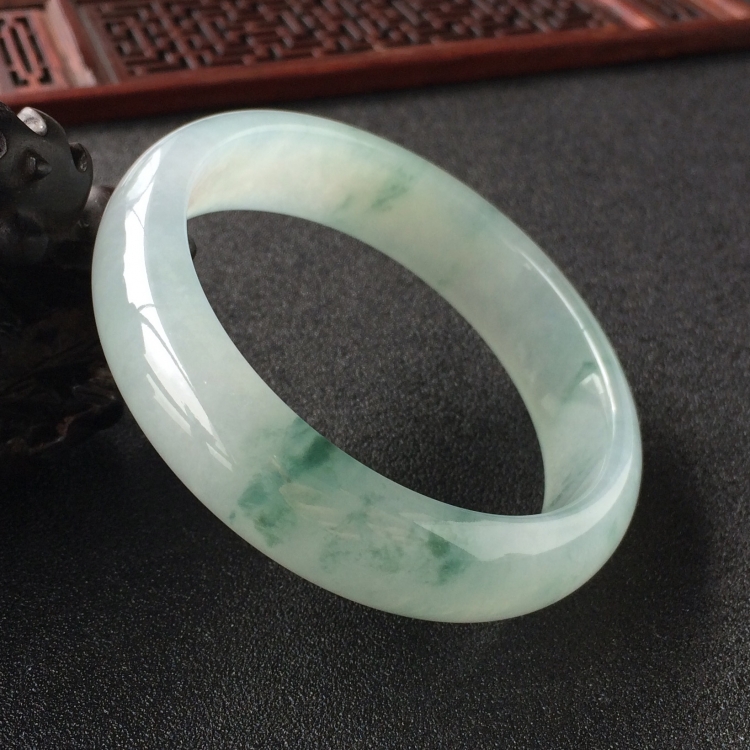 (超值推荐)冰种飘花手镯(56.5mm)