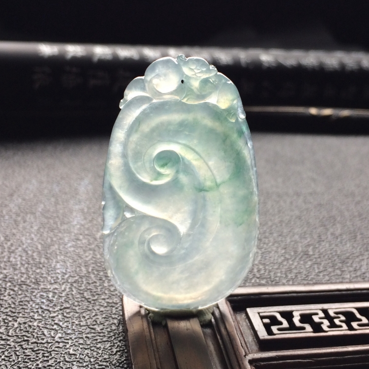 （超值推荐）冰种飘花如意挂件