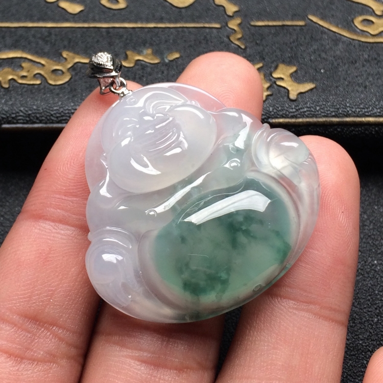 （超值推荐）冰种飘花玉佛挂件（金扣）
