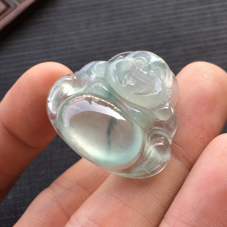 (超值推荐)冰种飘花玉佛挂件