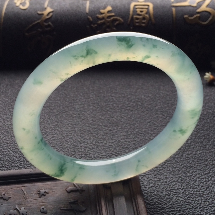 （超值推荐）冰种飘花圆条手镯（55.3mm）