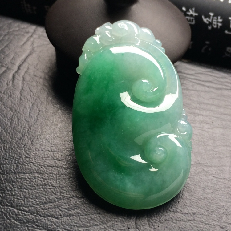 （超值推荐）糯冰种飘翠如意挂件