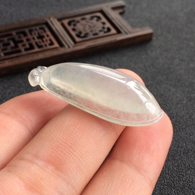 (超值推荐)冰种淡晴水福瓜挂件