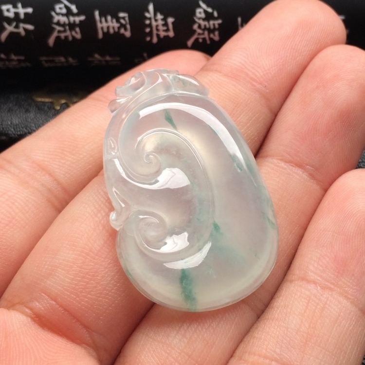 （超值推荐）冰种飘花如意挂件