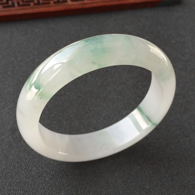 (超值推荐)冰种飘花手镯(54.6mm)