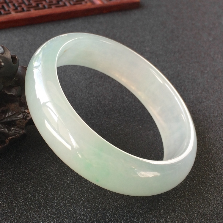 (超值推荐)冰种晴水略飘花手镯(58.3mm)