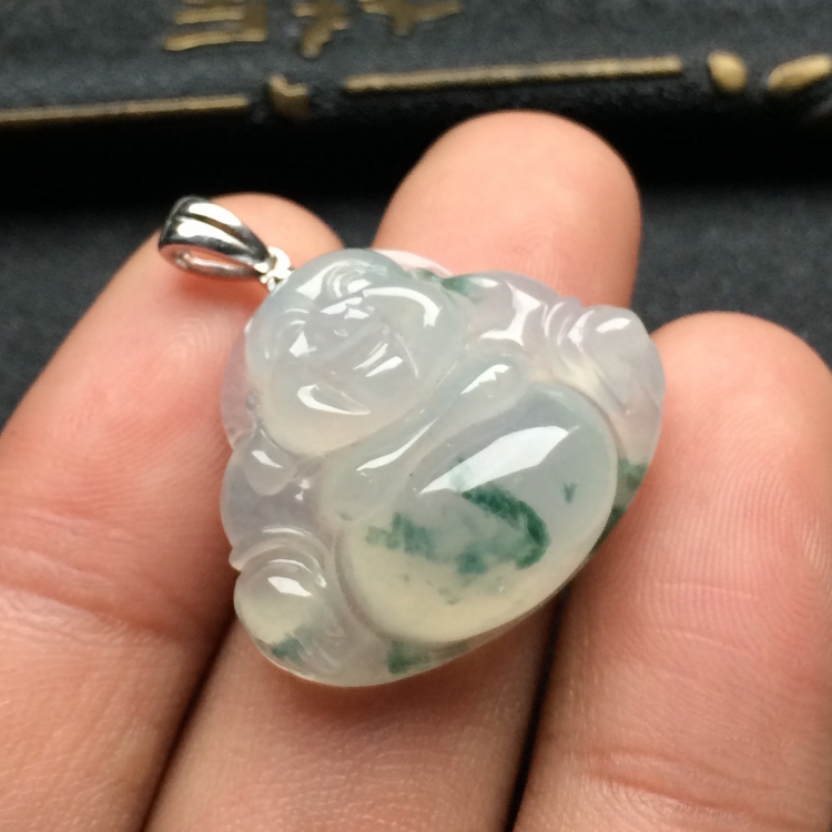 （超值推荐）冰种飘花玉佛挂件（金扣）