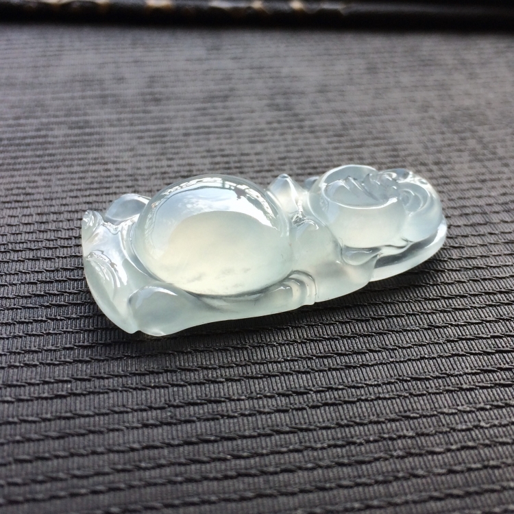 (超值推荐)冰种淡晴水站佛挂件