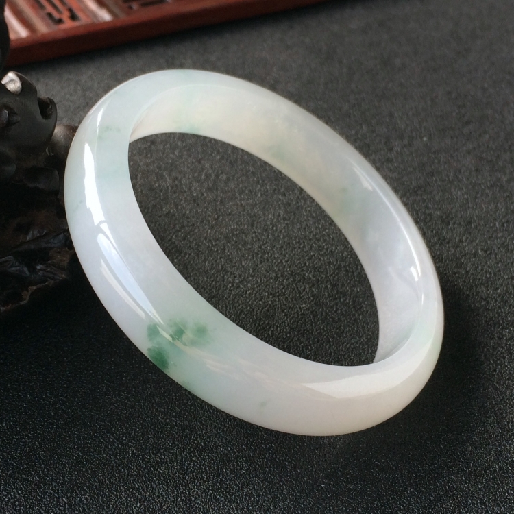 (超值推荐)糯冰种飘花手镯(56.2mm)