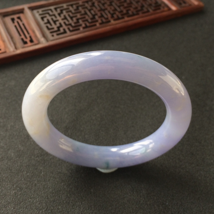 (超值推荐)糯冰种紫罗兰略飘花圆条手镯(55.7mm)