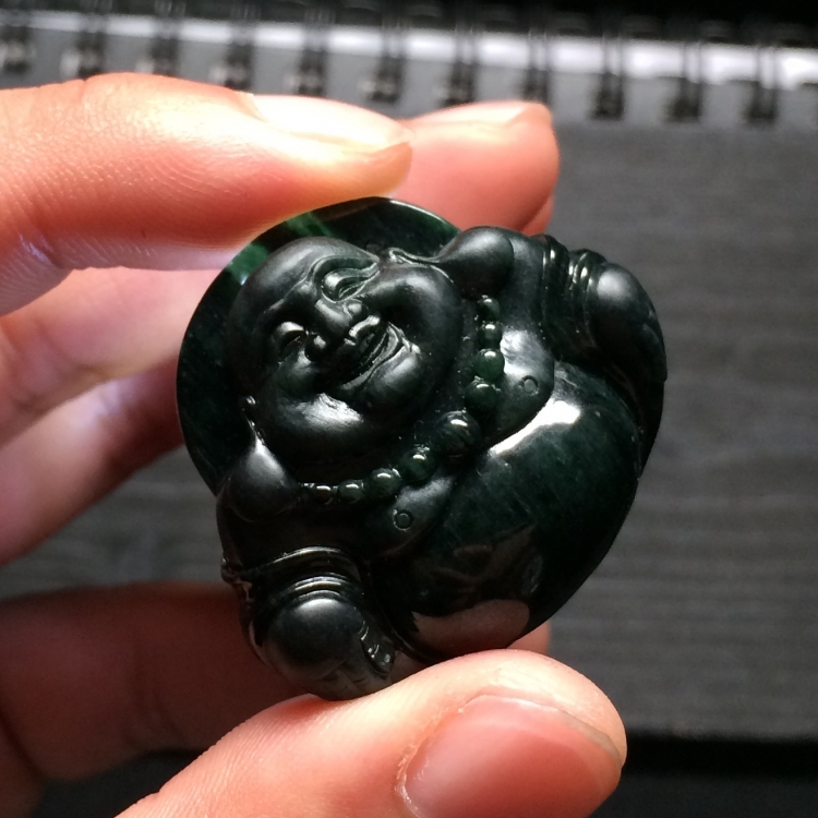 （超值推荐）细糯种墨翠玉佛挂件