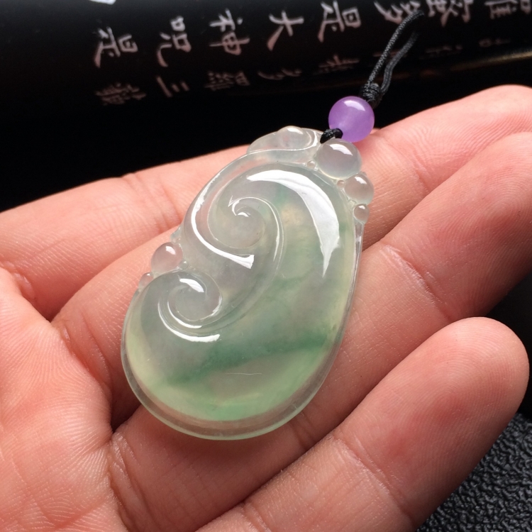 （超值推荐）冰种略飘花如意挂件