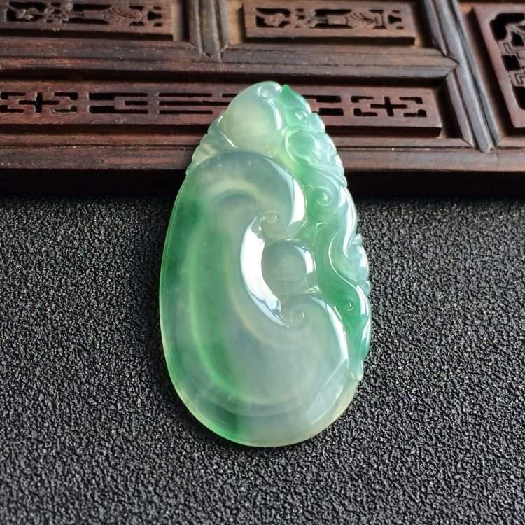 (超值推荐)冰种飘花如意挂件