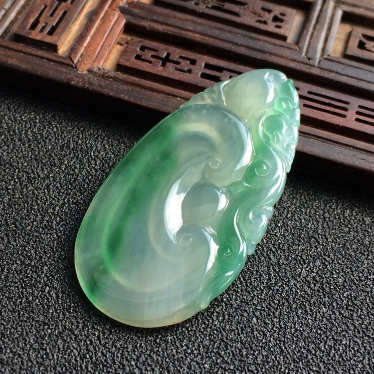 (超值推荐)冰种飘花如意挂件