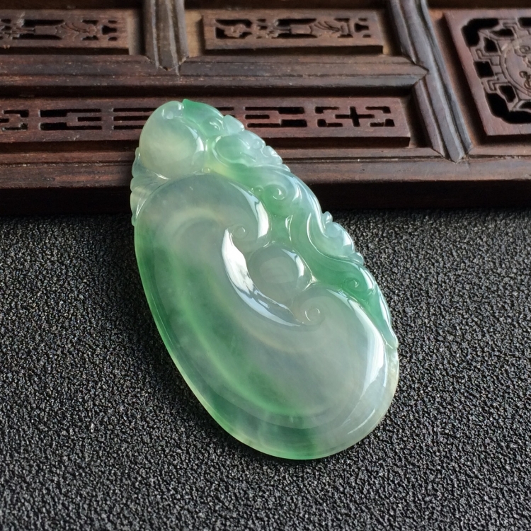 (超值推荐)冰种飘花如意挂件