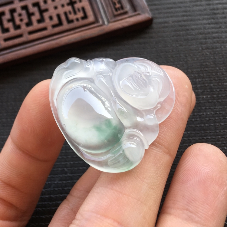 (超值推荐)冰种飘花玉佛挂件