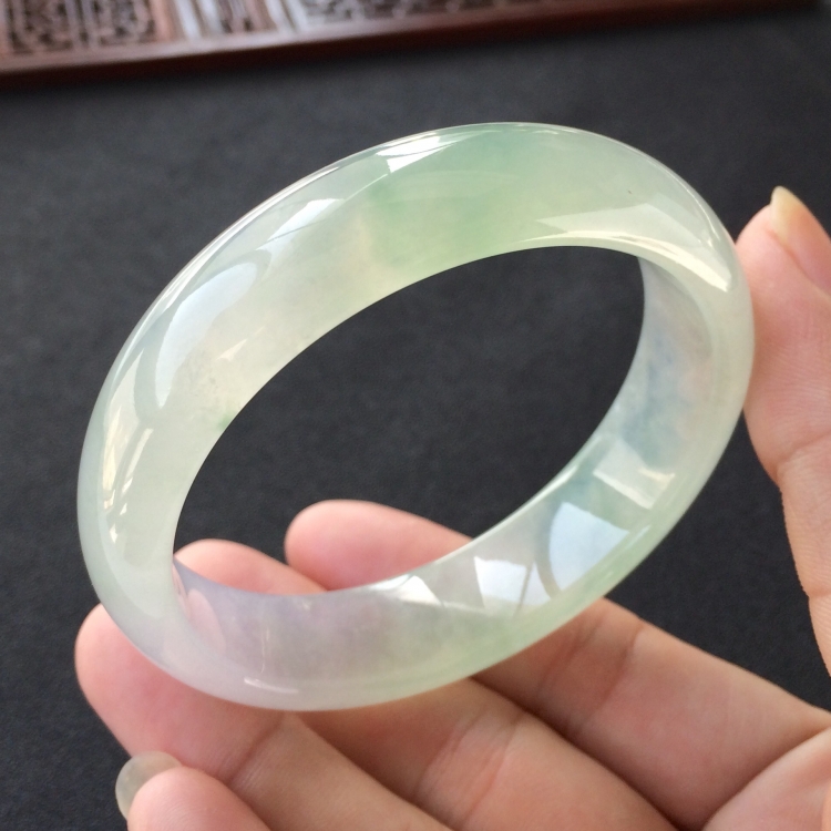 (超值推荐)冰种飘花手镯(58.5mm)