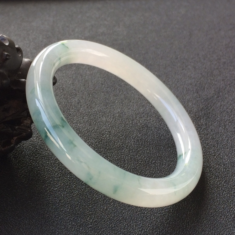 (超值推荐)糯冰种飘花圆条手镯(54.2mm)