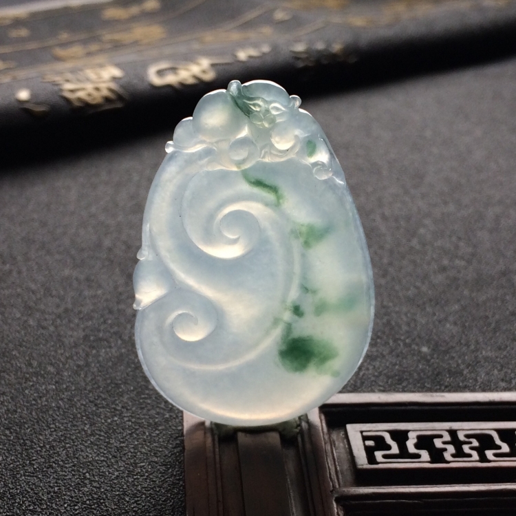 （超值推荐）冰种飘花如意挂件