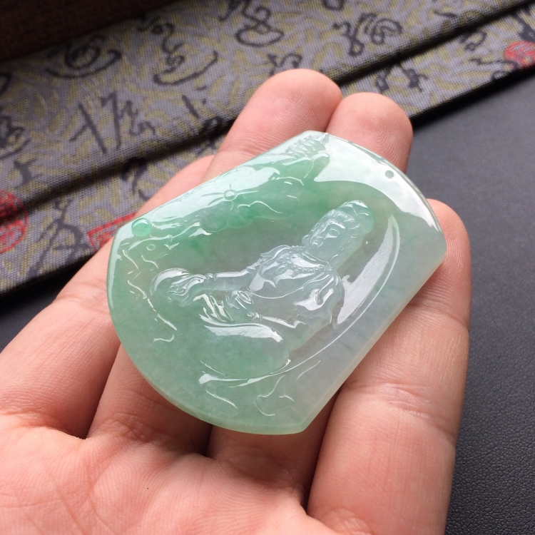(超值推荐)糯冰种飘绿花观音挂件