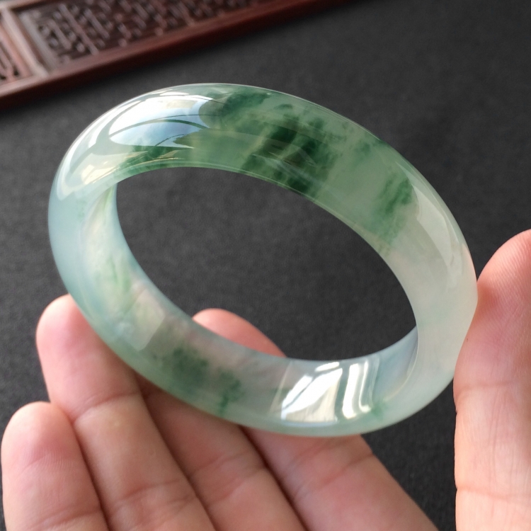 (超值推荐)冰种飘花手镯(57.6mm)