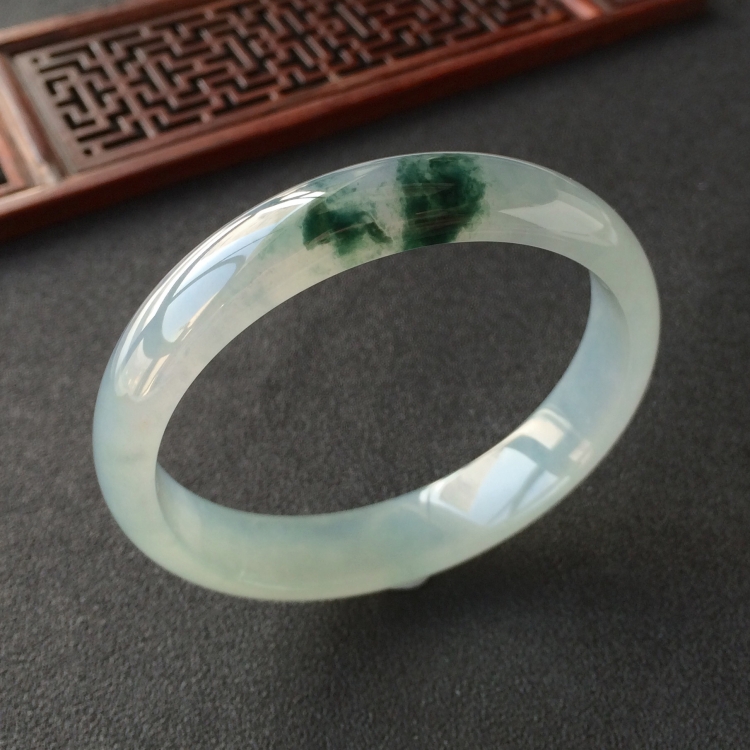 (超值推荐)冰种飘花手镯(58.1mm)