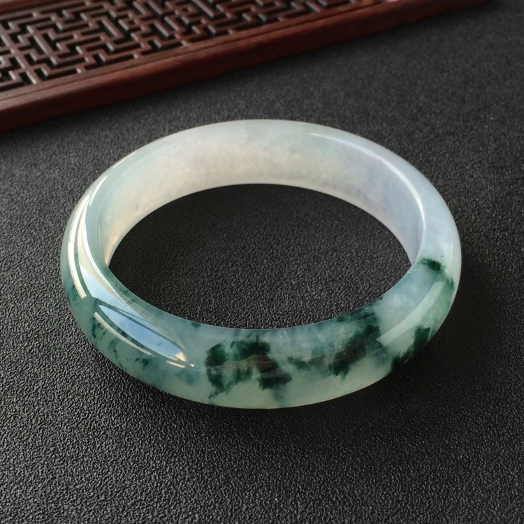 (超值推荐)冰种飘花手镯(56.2mm)
