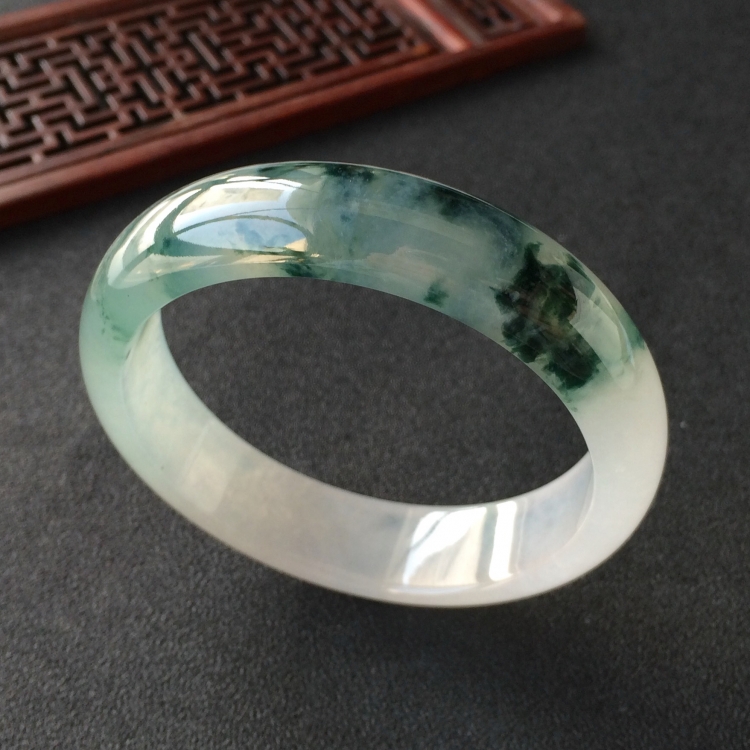 (超值推荐)冰种飘花手镯(56.2mm)