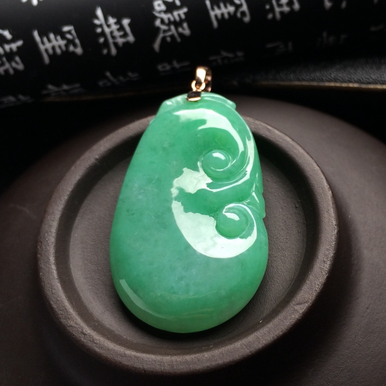 （超值推荐）糯冰种豆色如意挂件（金扣）