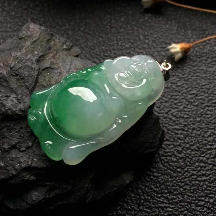 （超值推荐）糯冰种飘翠站佛挂件（金扣）