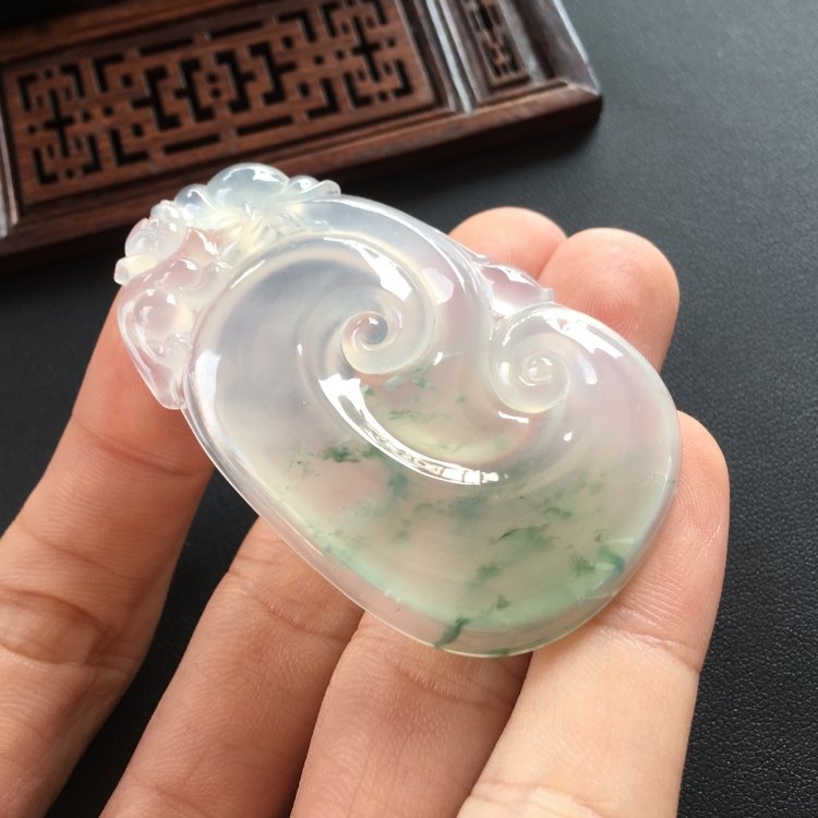 (超值推荐)冰种飘花如意挂件