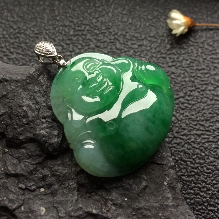 （超值推荐）糯冰种飘翠玉佛挂件（金扣）