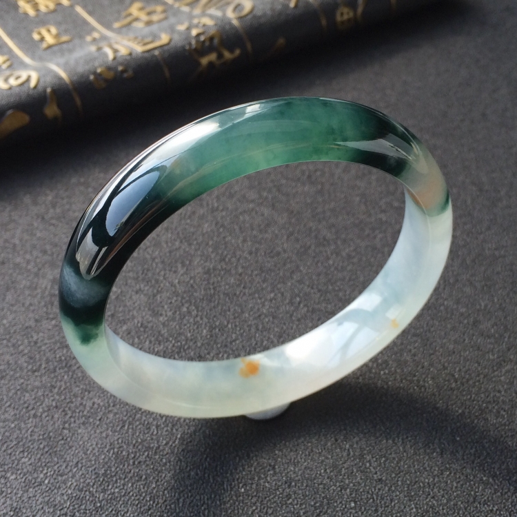 (超值推荐)冰种飘花略带黄花手镯(59.2mm)