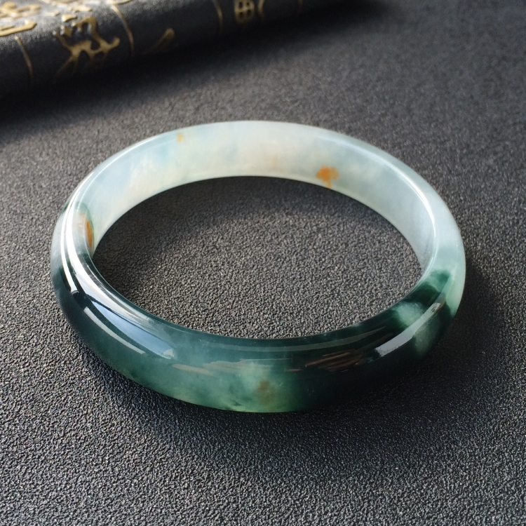 (超值推荐)冰种飘花略带黄花手镯(59.2mm)
