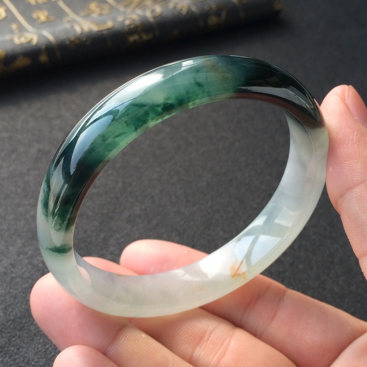 (超值推荐)冰种飘花略带黄花手镯(59.2mm)