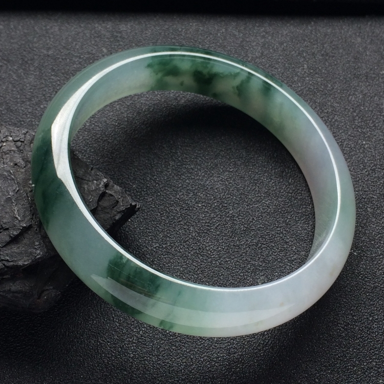 （超值推荐）冰种飘花手镯（58.1mm）