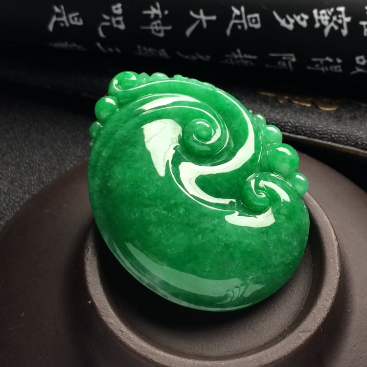 （超值推荐）糯冰种阳绿如意挂件