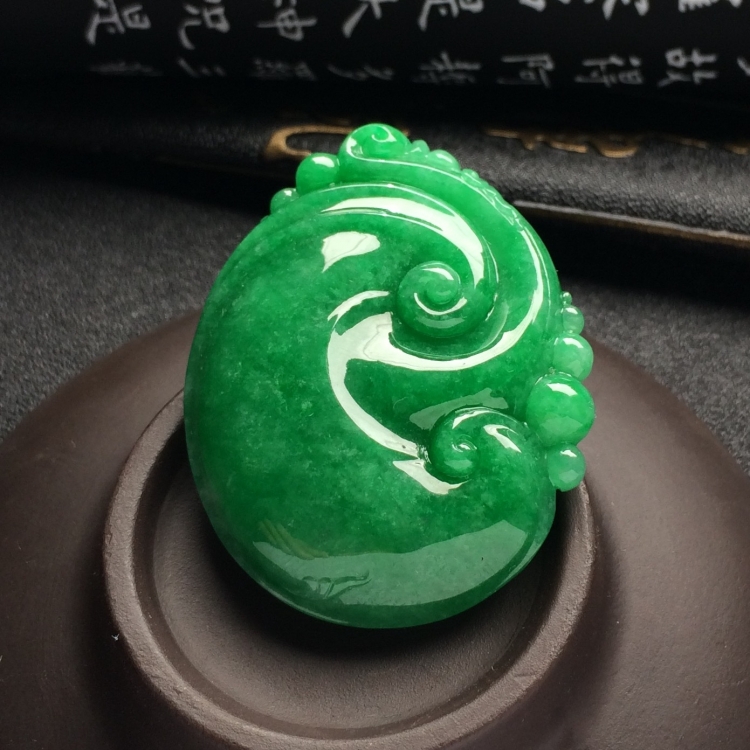 （超值推荐）糯冰种阳绿如意挂件