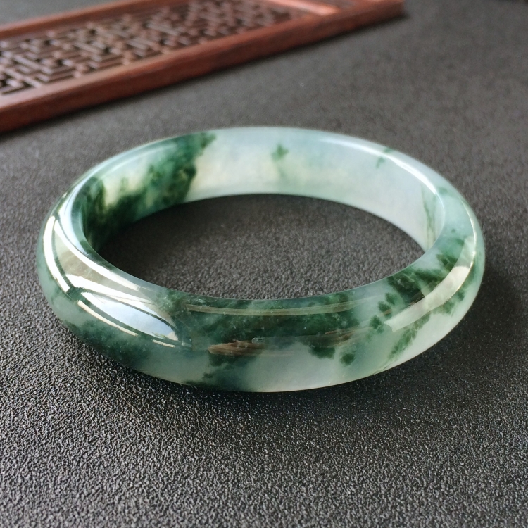 (超值推荐)冰种飘花手镯(56.6mm)