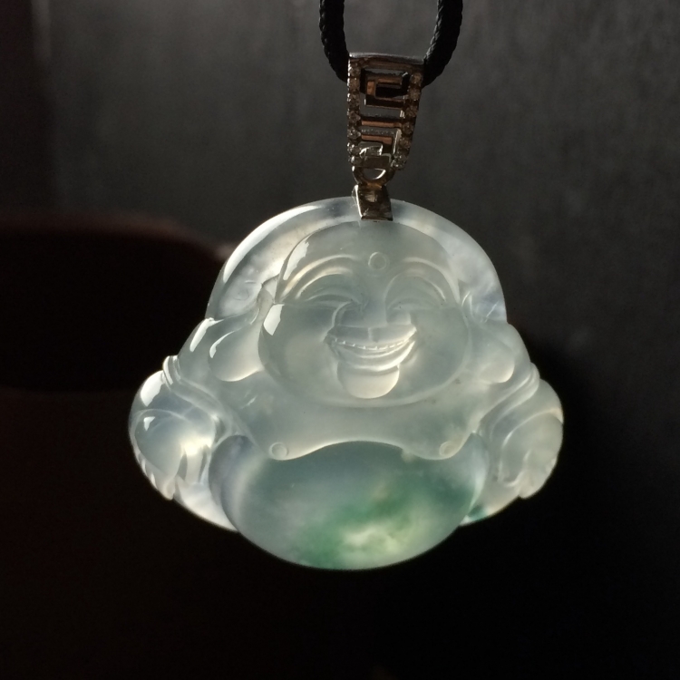 （超值推荐）冰种飘花玉佛挂件（金扣）