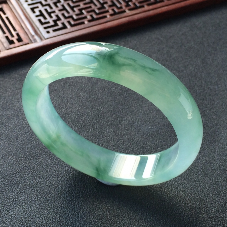 (超值推荐)冰种飘花手镯(55.6mm)