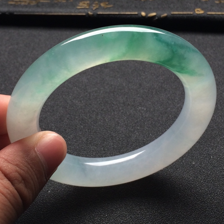 （超值推荐）冰种飘花圆条手镯（56mm）