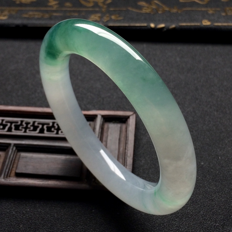 （超值推荐）冰种飘花圆条手镯（56mm）