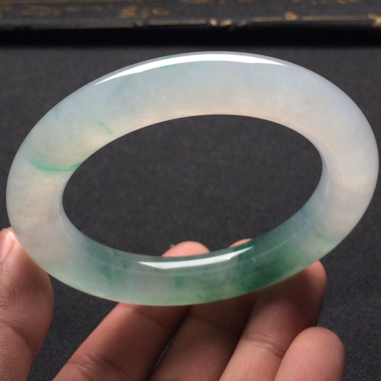 （超值推荐）冰种飘花圆条手镯（56mm）