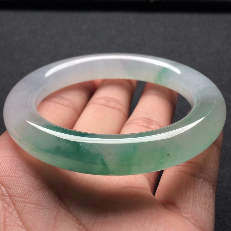 （超值推荐）冰种飘花圆条手镯（56mm）