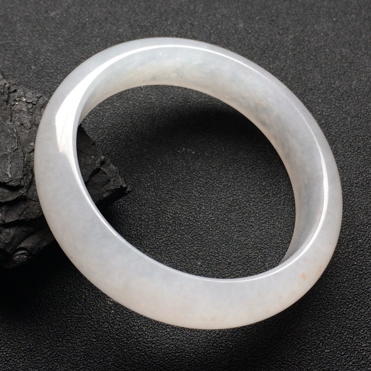 （超值推荐）糯冰种淡晴水手镯（54mm）