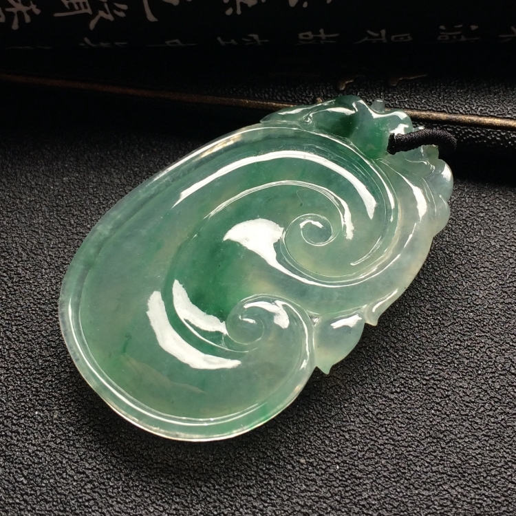 （超值推荐）冰种飘翠如意挂件