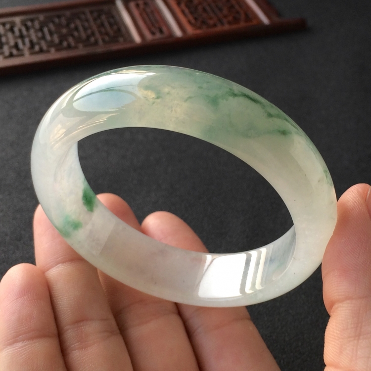 (超值推荐)冰种飘花手镯(59.5mm)