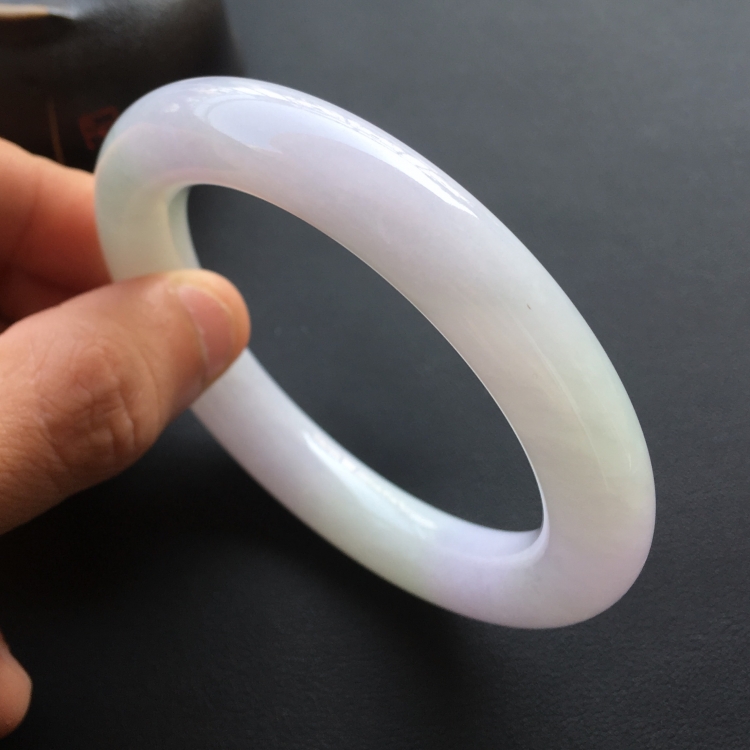 (超值推荐)糯冰种淡紫罗兰圆条手镯(56mm)