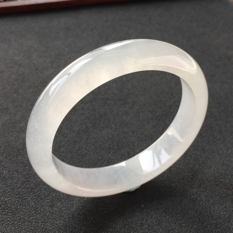 (超值推荐)冰种无色手镯(55.2mm)